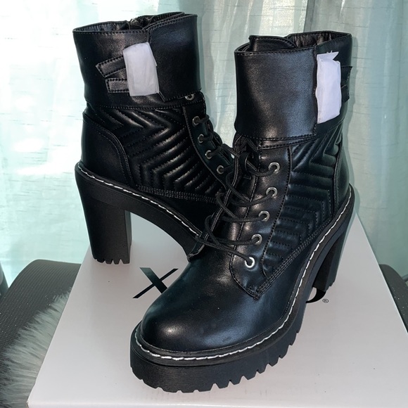 XOXO Shoes - (NWT) XOXO Size 7.5, Women's Jackie Chunky Combat Bootie